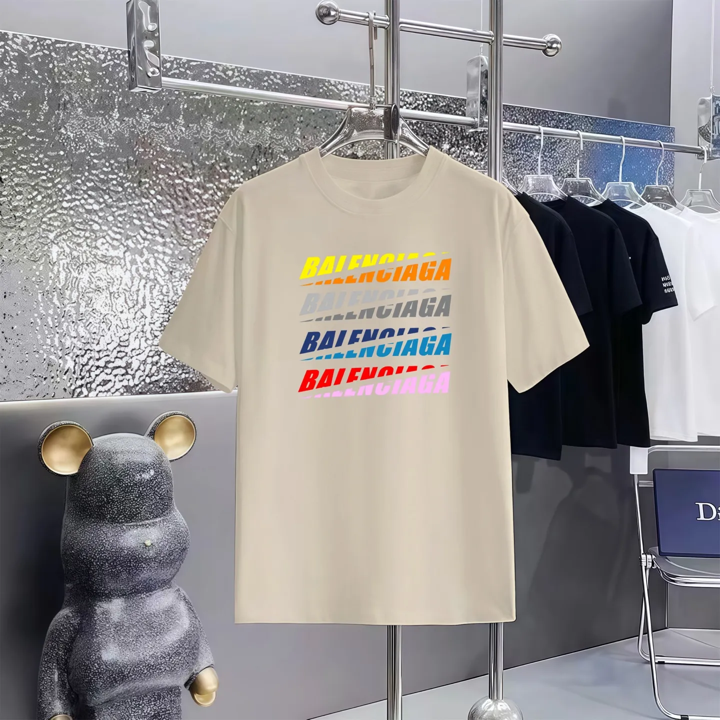 Balenciaga T 1:1 300 1×1 Same Style logo OS 200 ：Black，White， ，Red， Gray Size：XS-L